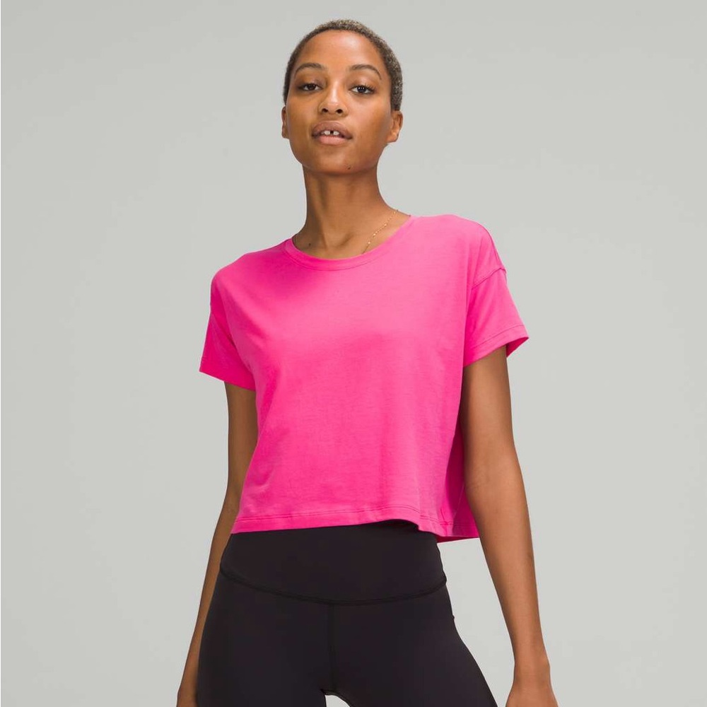 Lululemon Cates Tee